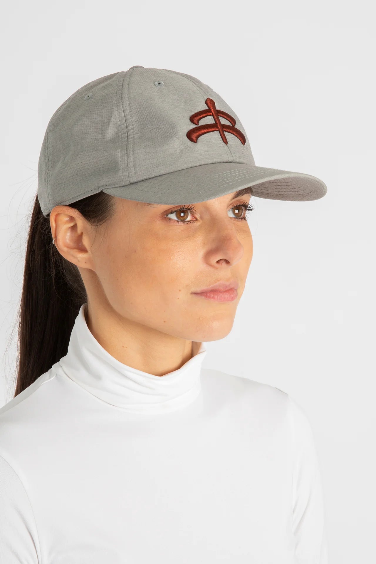 Makebe, Unisex vanntett caps